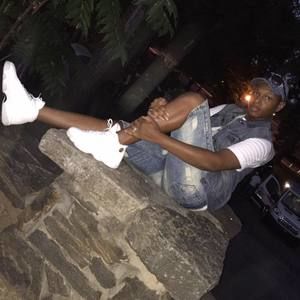 Meet your Posher, Phillip